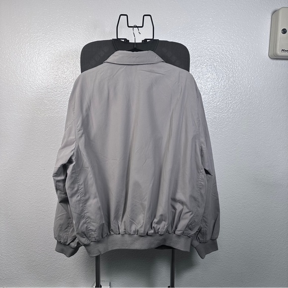 Weatherproof Men’s Golf Jacket - Lightweight Windbreaker, Water-Resistant Size L - Picture 3 of 8